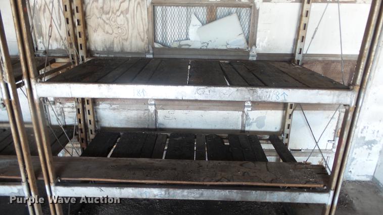 image for item ES9259 Steel shelving