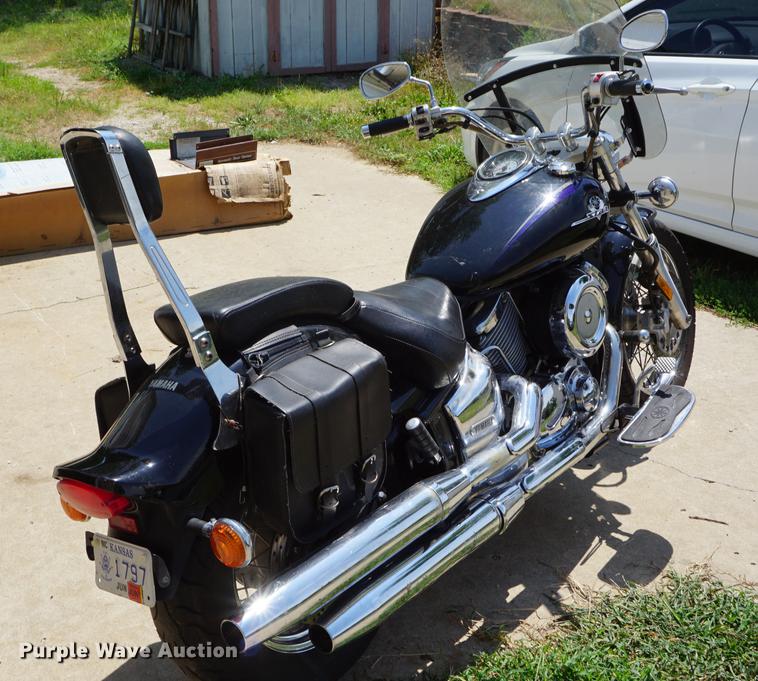 image for item ES9870 2003 Yamaha V-Star 1100 Custom motorcycle