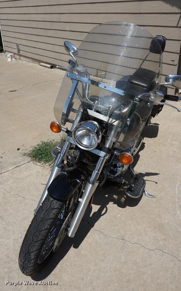 image for item ES9870 2003 Yamaha V-Star 1100 Custom motorcycle