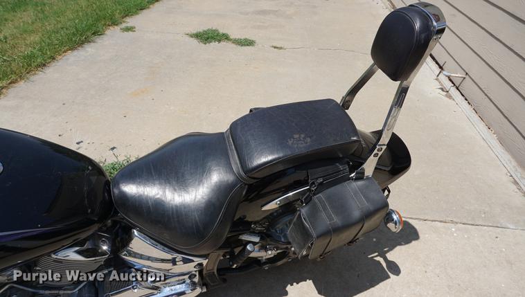 image for item ES9870 2003 Yamaha V-Star 1100 Custom motorcycle