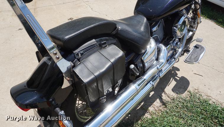 image for item ES9870 2003 Yamaha V-Star 1100 Custom motorcycle