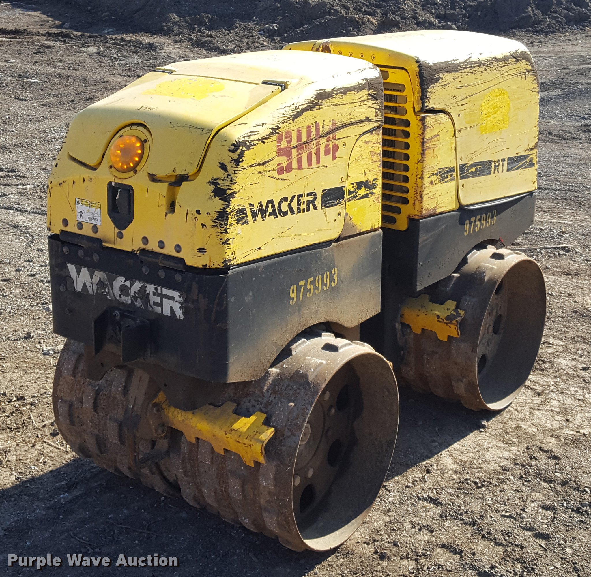 Wacker RT trench compactor in Kansas City, MO Item DE6083 sold Purple Wave