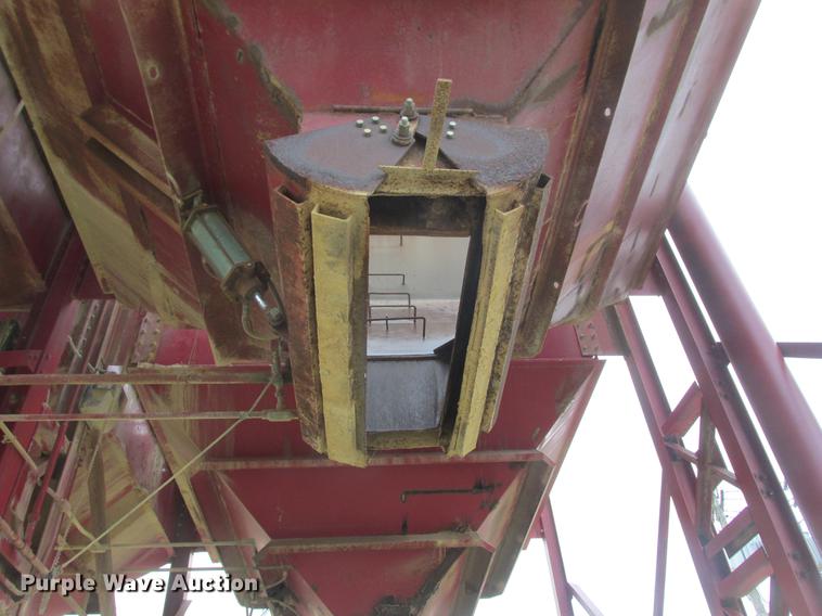 image for item DA8255 (2) bulk hopper bins