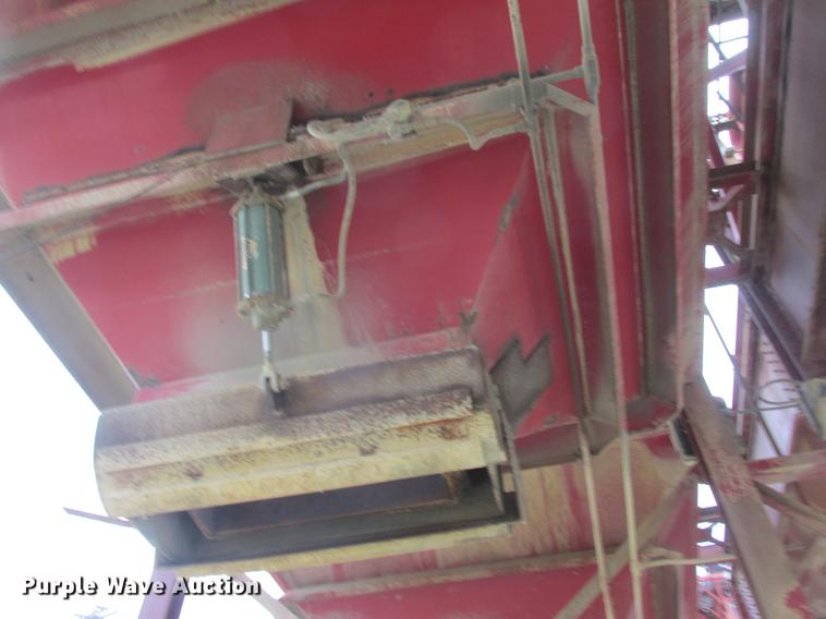 image for item DA8256 (2) bulk hopper bins