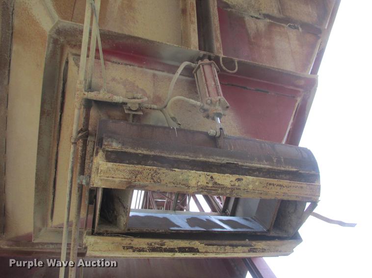 image for item DA8257 (2) bulk hopper bins