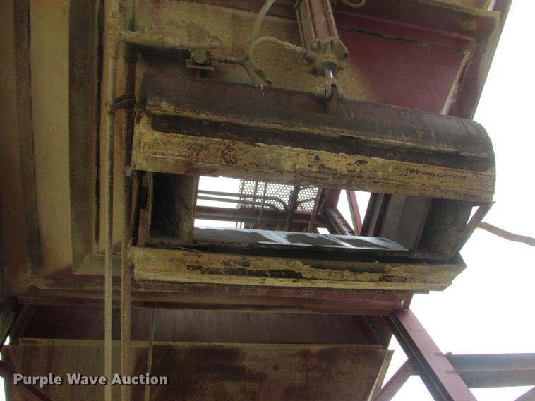 image for item DA8257 (2) bulk hopper bins