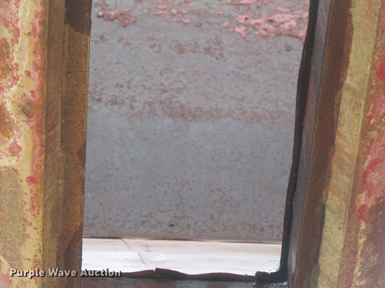 image for item DA8258 Bulk hopper bin