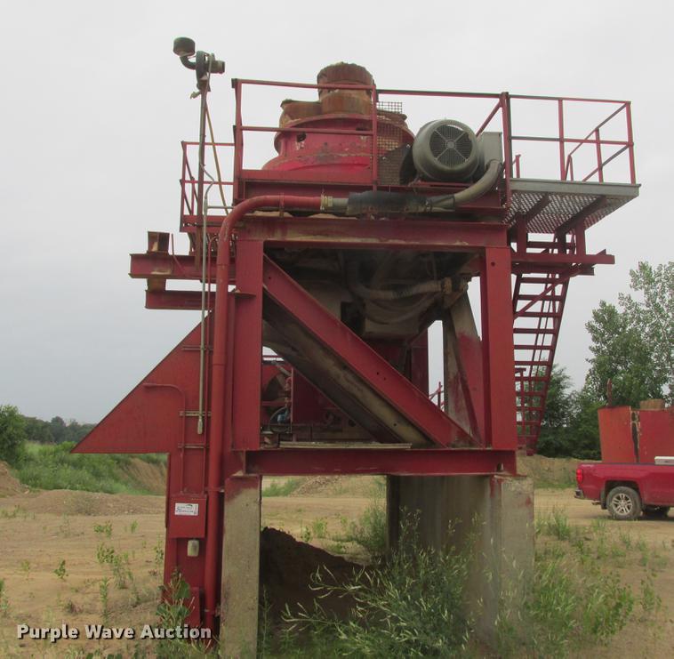 image for item DA8259 1988 Boliden Allis 600 cone crusher