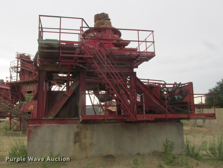 image for item DA8259 1988 Boliden Allis 600 cone crusher