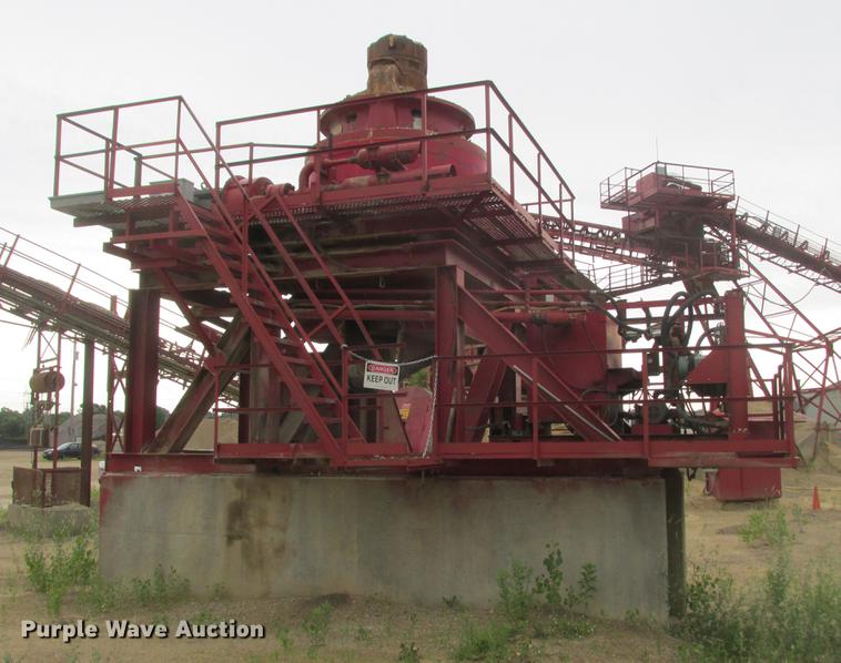 image for item DA8259 1988 Boliden Allis 600 cone crusher