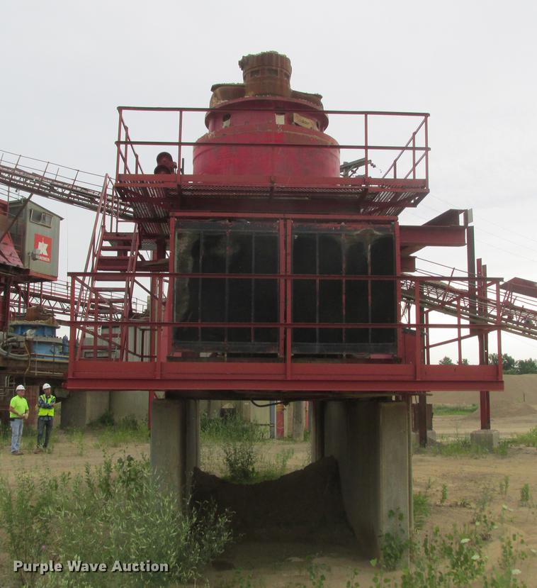 image for item DA8259 1988 Boliden Allis 600 cone crusher