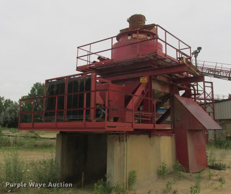image for item DA8259 1988 Boliden Allis 600 cone crusher