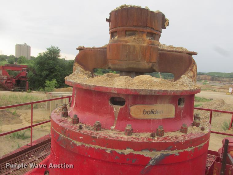 image for item DA8259 1988 Boliden Allis 600 cone crusher