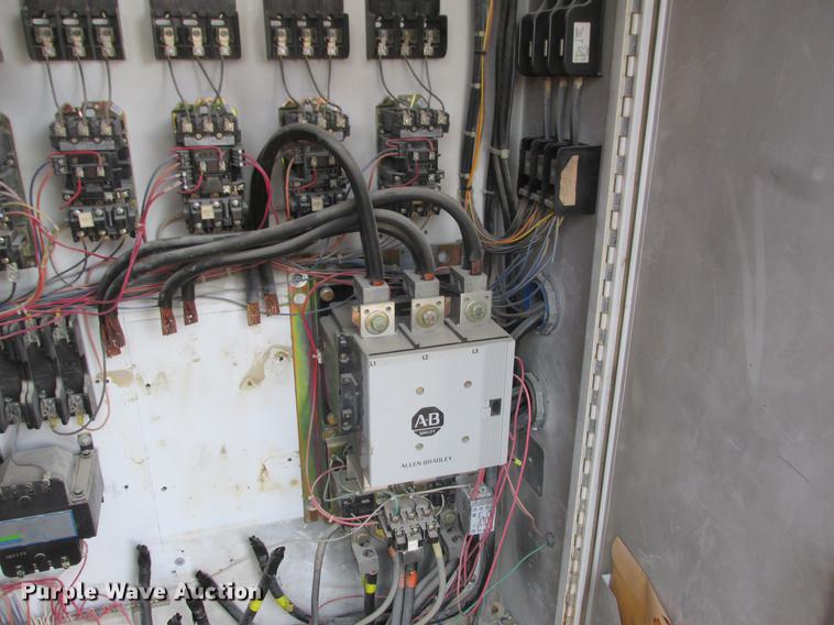 image for item DA8259 1988 Boliden Allis 600 cone crusher