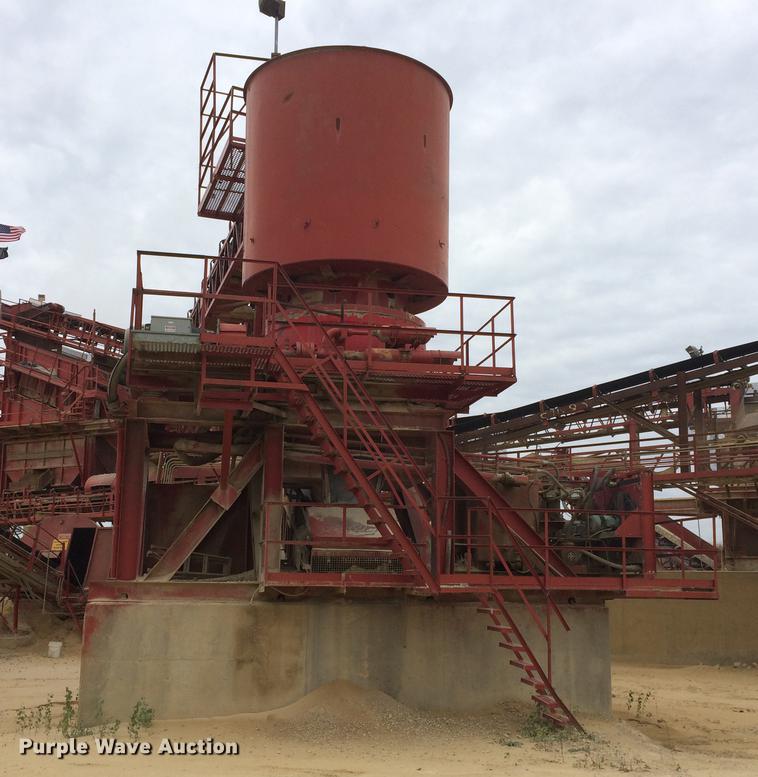 image for item DA8259 1988 Boliden Allis 600 cone crusher