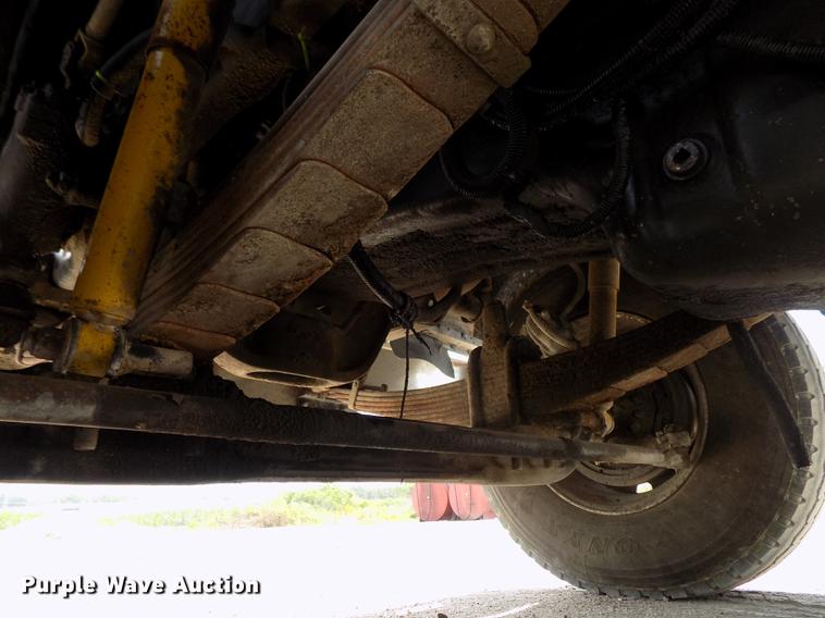 image for item DB8684 1997 Freightliner FLD120 Classic dump truck