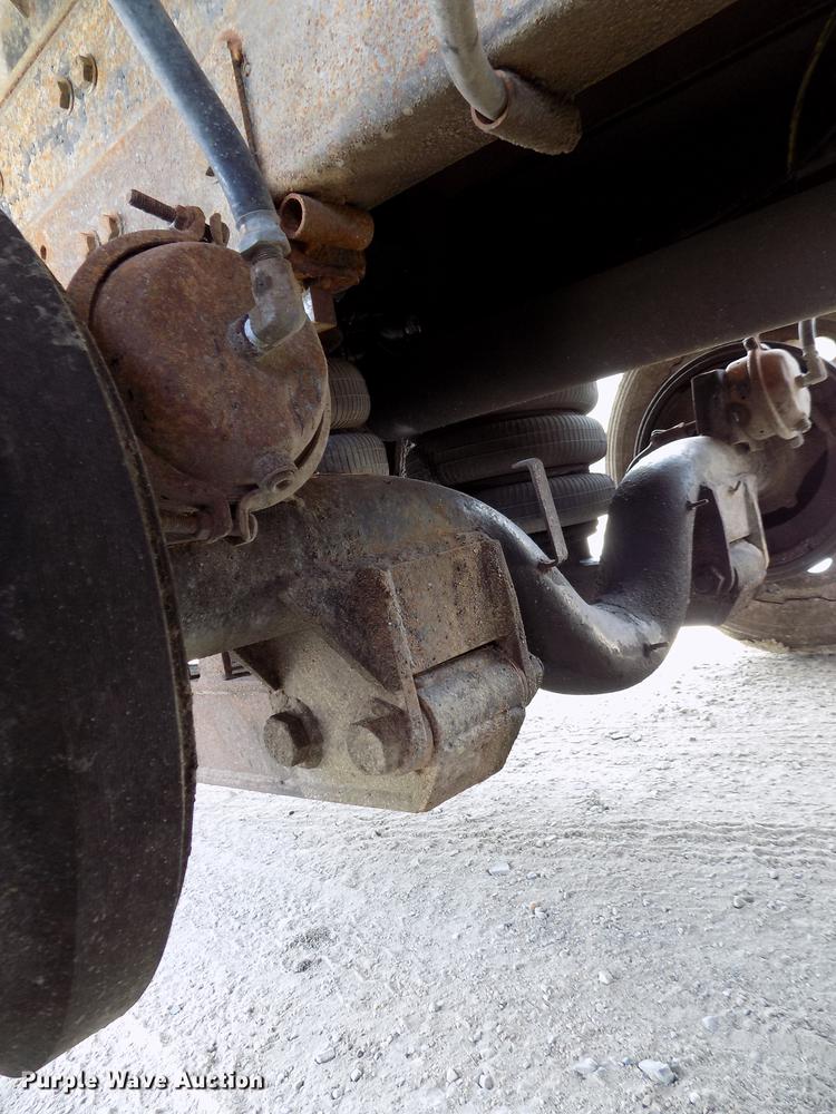 image for item DB8684 1997 Freightliner FLD120 Classic dump truck