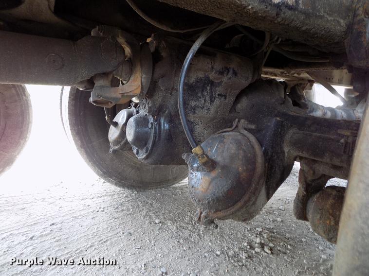 image for item DB8684 1997 Freightliner FLD120 Classic dump truck