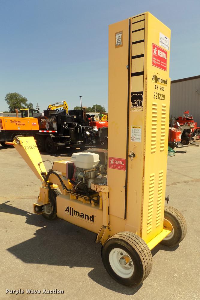 image for item DB8686 2011 Allmand EZ650 drop hammer and trailer