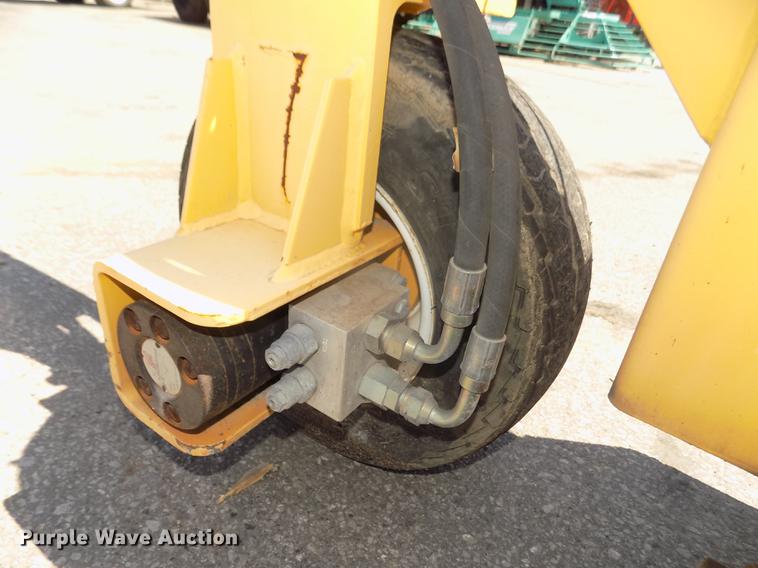 image for item DB8686 2011 Allmand EZ650 drop hammer and trailer