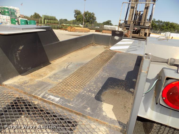 image for item DB8686 2011 Allmand EZ650 drop hammer and trailer