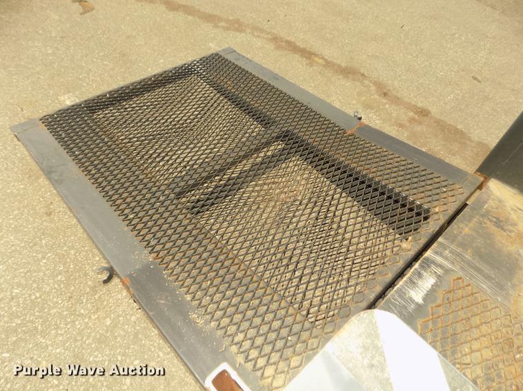 image for item DB8686 2011 Allmand EZ650 drop hammer and trailer