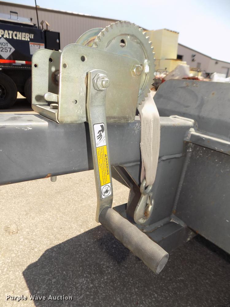 image for item DB8686 2011 Allmand EZ650 drop hammer and trailer