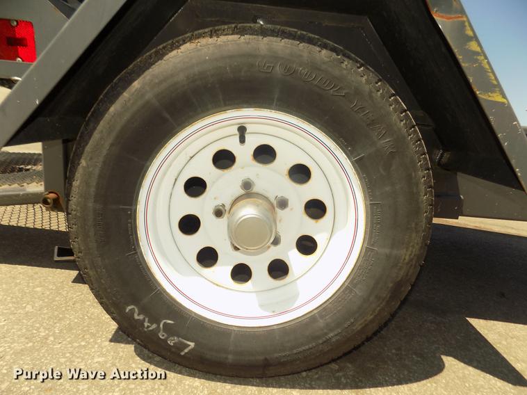 image for item DB8686 2011 Allmand EZ650 drop hammer and trailer