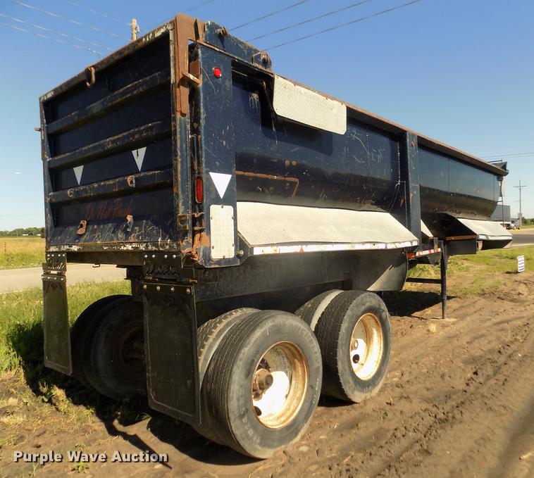 image for item DB8690 1999 Western STR26401 barrel bed end dump trailer