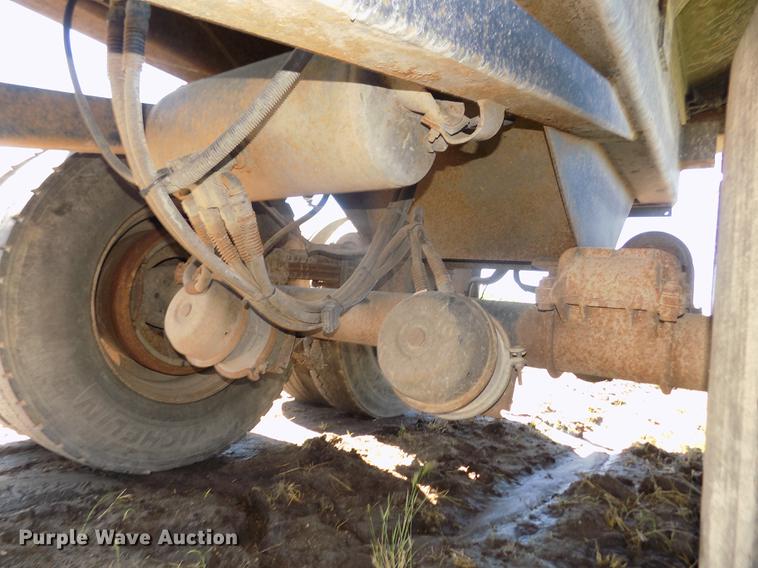 image for item DB8690 1999 Western STR26401 barrel bed end dump trailer