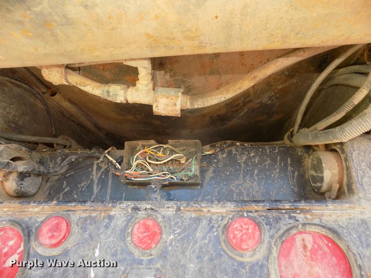 image for item DB8690 1999 Western STR26401 barrel bed end dump trailer