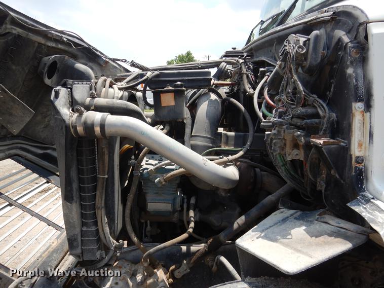 image for item DC5952 1992 Ford LN8000 tank truck