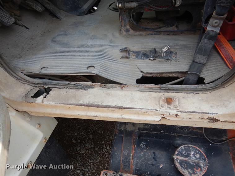 image for item DC5952 1992 Ford LN8000 tank truck