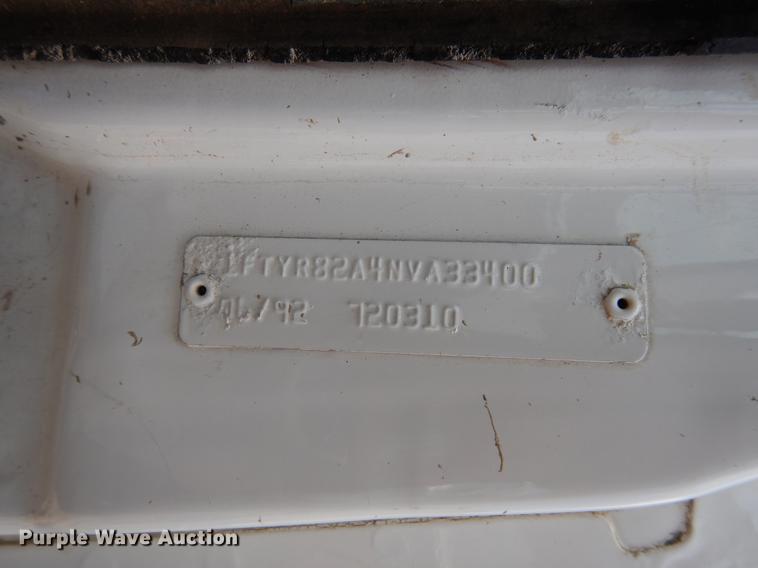 image for item DC5952 1992 Ford LN8000 tank truck