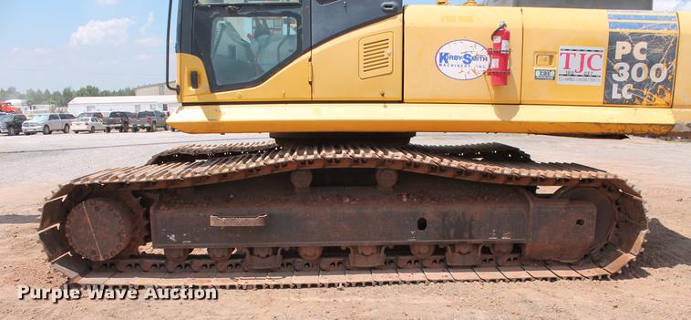 image for item DD4952 2006 Komatsu PC300LC-7E0 excavator