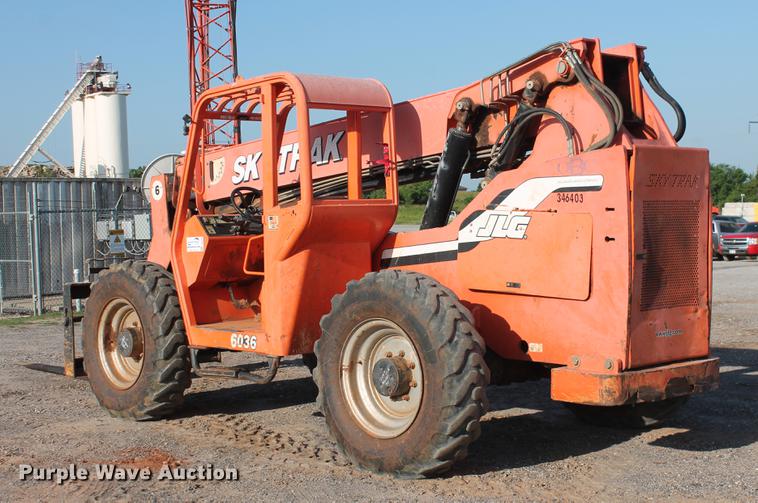 image for item DD4988 2007 SkyTrak 6036 telehandler