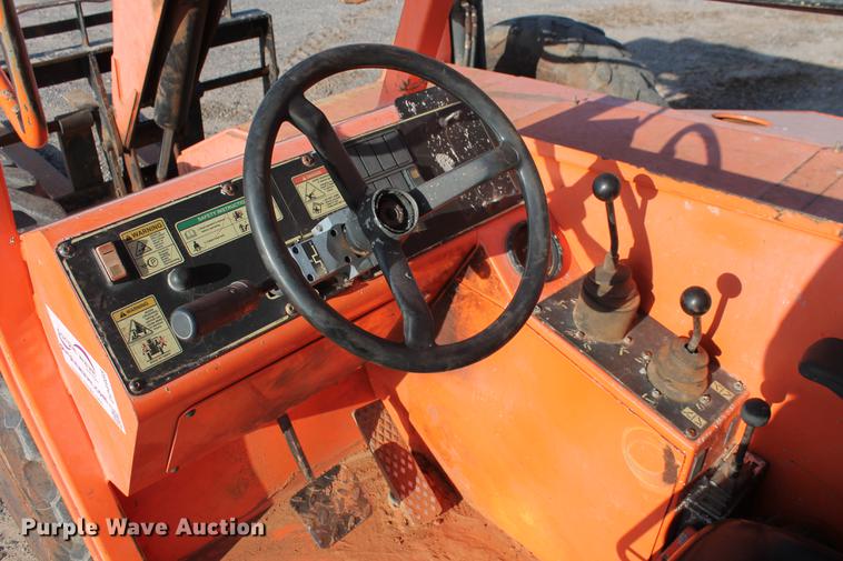 image for item DD4988 2007 SkyTrak 6036 telehandler