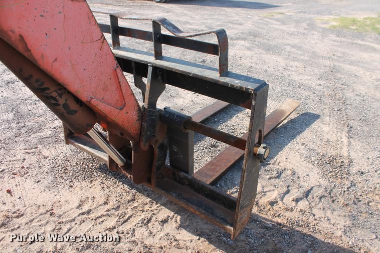 image for item DD4988 2007 SkyTrak 6036 telehandler