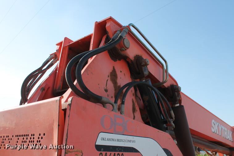 image for item DD4988 2007 SkyTrak 6036 telehandler