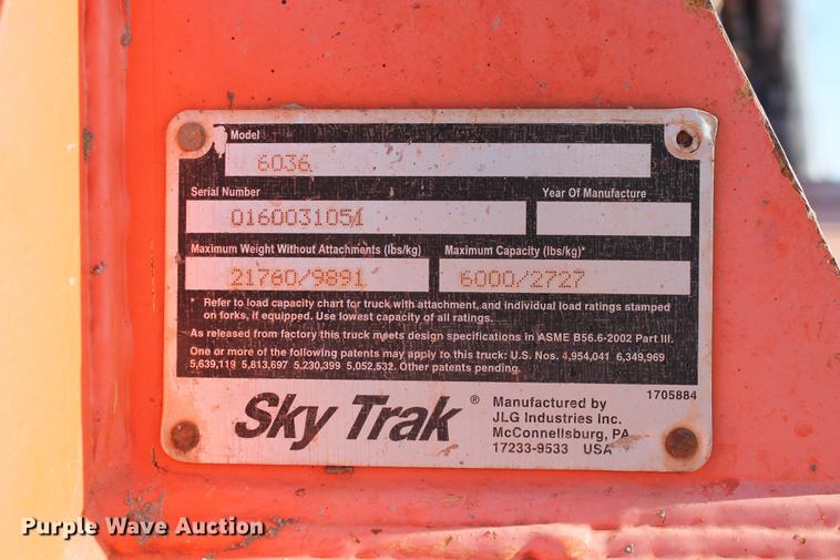 image for item DD4988 2007 SkyTrak 6036 telehandler
