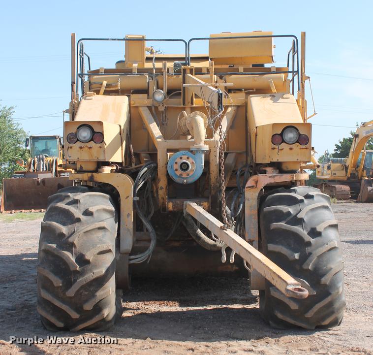 image for item DD4993 1999 CMI RS-650 reclaimer/stabilizer