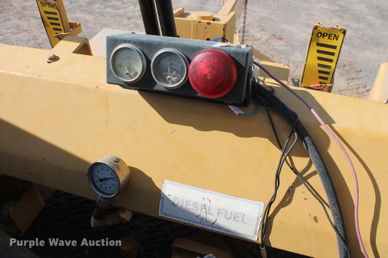 image for item DD4993 1999 CMI RS-650 reclaimer/stabilizer