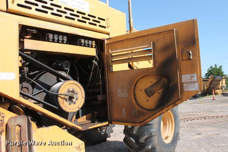 image for item DD4993 1999 CMI RS-650 reclaimer/stabilizer