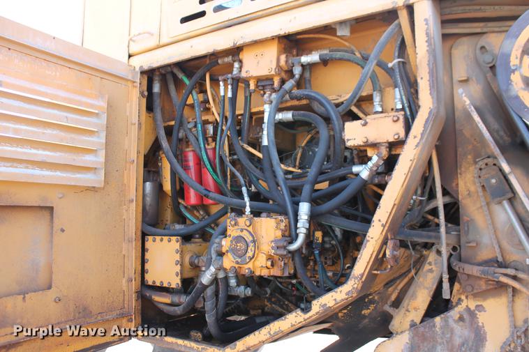 image for item DD4993 1999 CMI RS-650 reclaimer/stabilizer