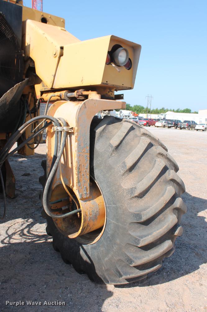 image for item DD4993 1999 CMI RS-650 reclaimer/stabilizer