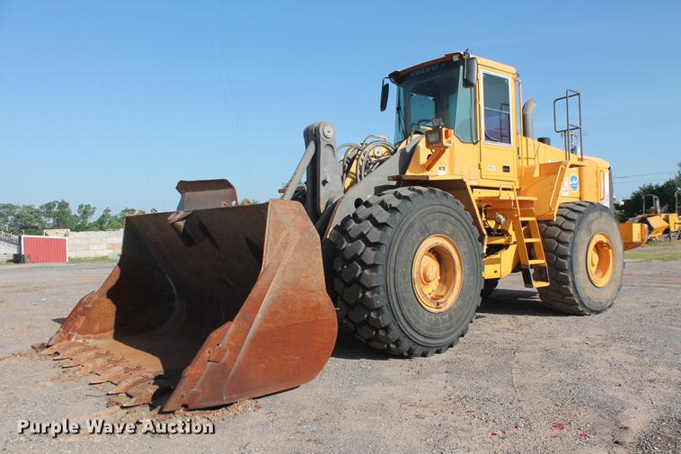 image for item DD4994 2004 Volvo L150E wheel loader