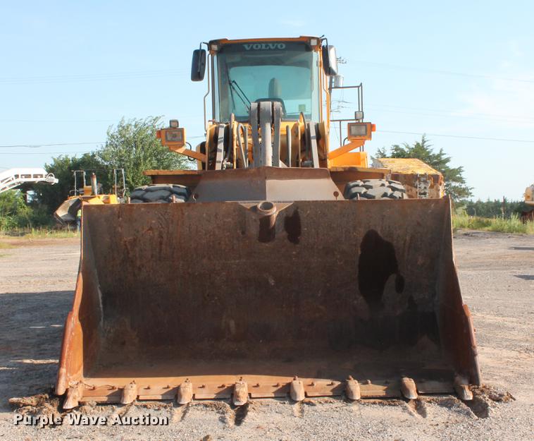 image for item DD4994 2004 Volvo L150E wheel loader