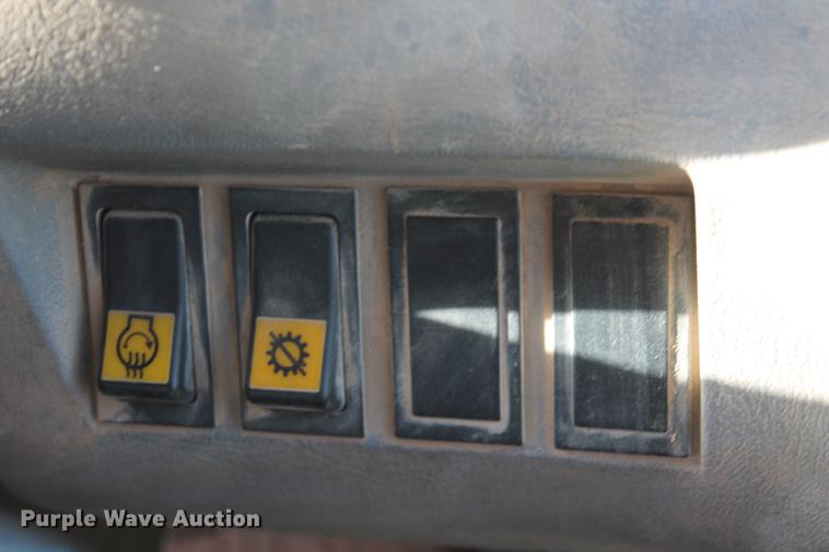 image for item DD4994 2004 Volvo L150E wheel loader