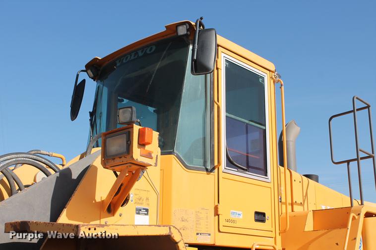image for item DD4994 2004 Volvo L150E wheel loader