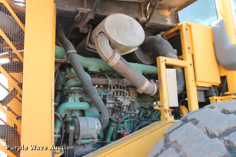 image for item DD4994 2004 Volvo L150E wheel loader